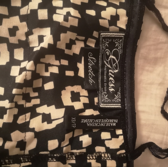 3 for 20 Guess corset - Picture 2 of 9